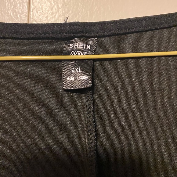 Color blocked dress - Picture 3 of 3